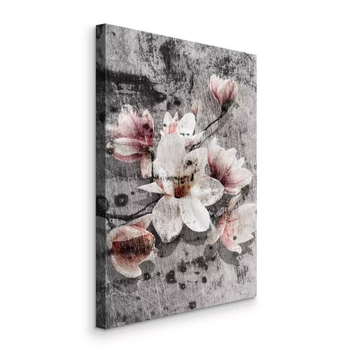 Canvas Magnoliabloemen tegen de achtergrond van een oude muur