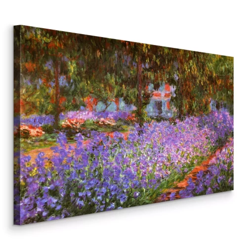 Canvas Paarse bloemen in een bloeiende weide omringd door bomen