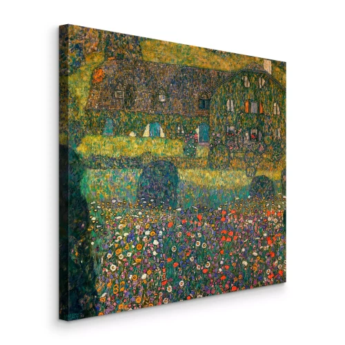 Canvas Een rustiek huisje met uitzicht op het kalme water van de Attersee