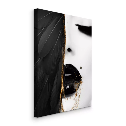 Canvas Het gezicht van een zwart-witte vrouw is bedekt met zwarte veren.