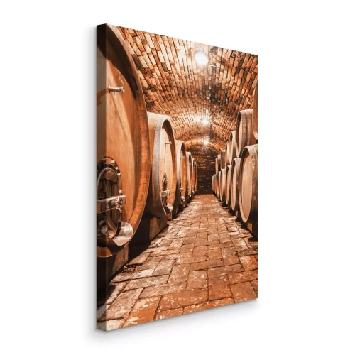 Canvas Rustieke stenen wijnmakerij met vaten