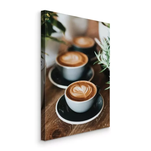 Canvas Een natuurlijke sfeer met kopjes koffie tussen de bloemen