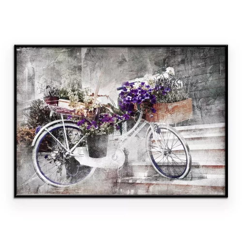 Poster Een klassieke fiets met een boeket paarse bloemen