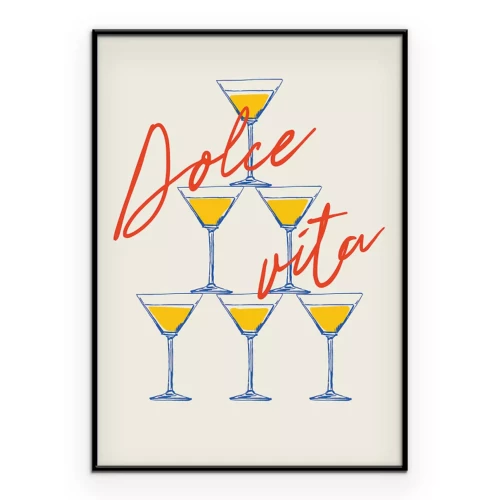 Poster Een toren van glazen met drankjes tegen een achtergrond van artistieke inscripties