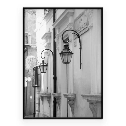 Poster Lantaarns in een smalle stadsstraat
