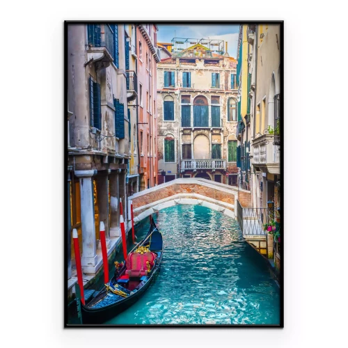 Poster Een zonnige dag op een kanaal in Venetië.