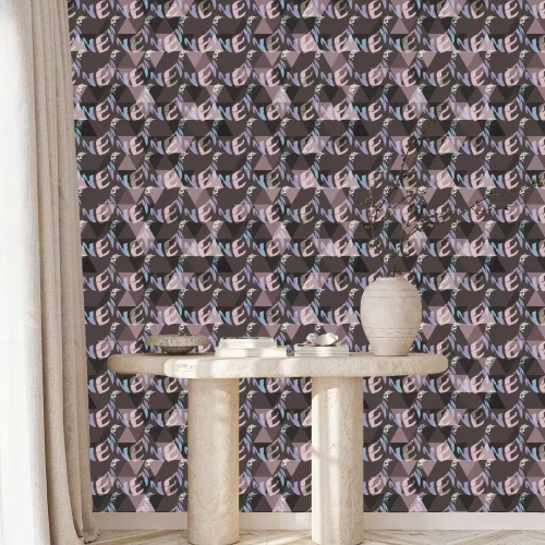 Behang De tekst 'New York' op een geometrische achtergrond van driehoeken.