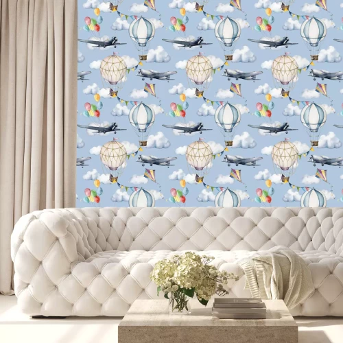 Behang Aquarelpatroon met een luchtvaartmotief van vliegtuigen en ballonnen.