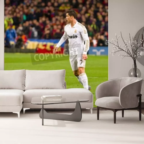 Fotobehang Ronaldo met fans op de achtergrond