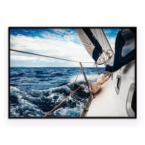 Poster Witte zeilen van jachten tegen de achtergrond van de zee en de lucht met wolken