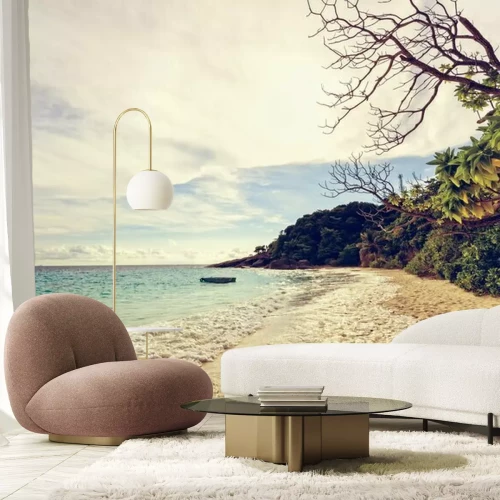 Fotobehang Smal strand bij de zee in vintage stijl