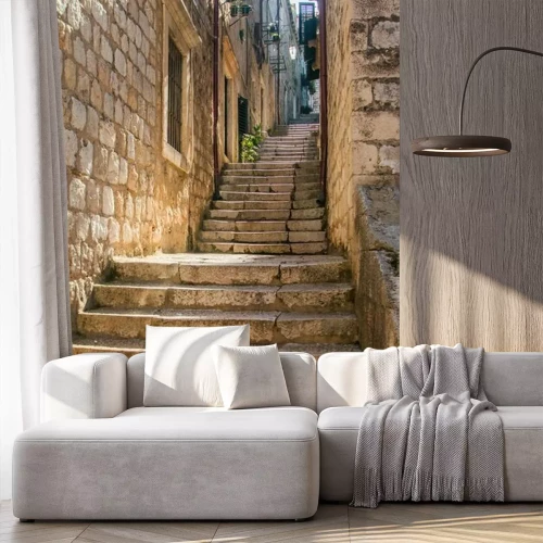 Fotobehang Een pittoresk straatje met trappen in Dubrovnik