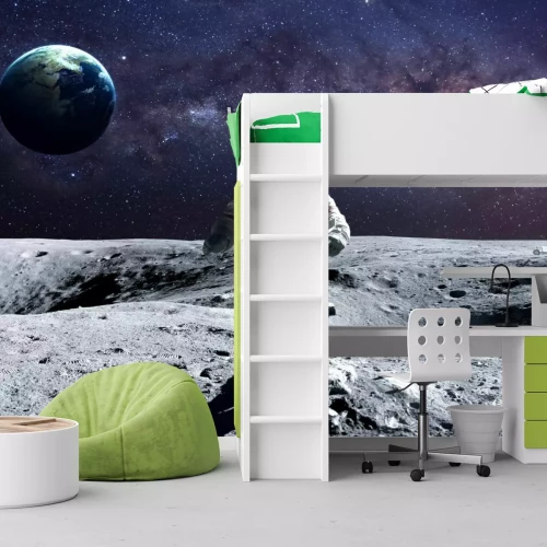 Fotobehang Kosmonaut op de maan met de aarde op de achtergrond