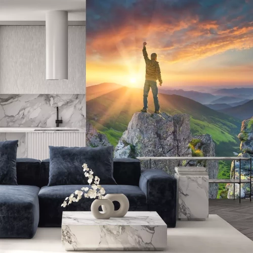 Sticker Silhouet van een kampioen op de bergtop. Actief leven concept.