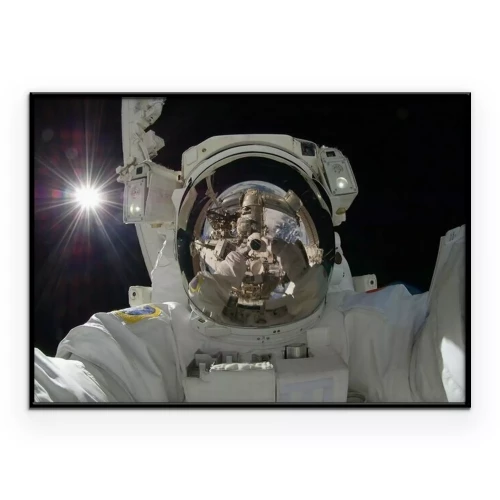 Poster Close-up van een kosmonaut in de ruimte.