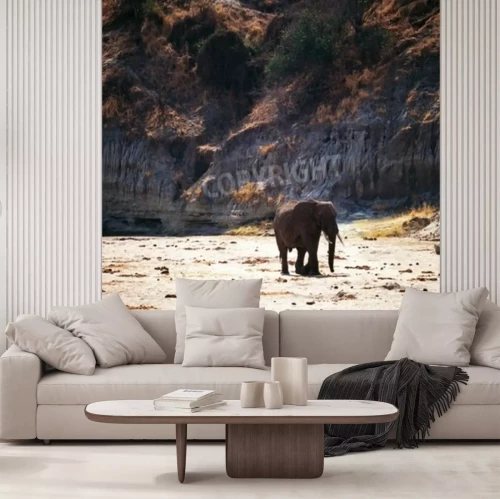 Fotobehang Olifant op een achtergrond van bergen