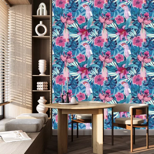 Behang Roze papegaai bloemen en planten blauwe achtergrond