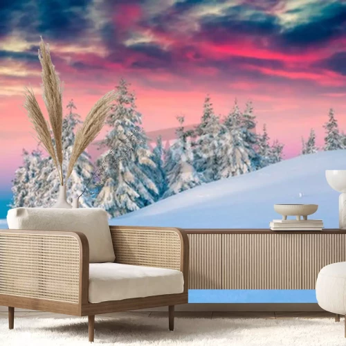 Fotobehang Zonsopgang op een besneeuwde berg