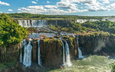 Fotobehang Iguazu-watervallen in Brazilië