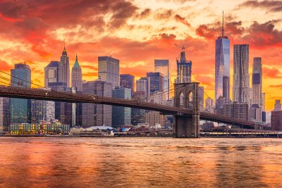 Fotobehang Zonsondergang achter New York