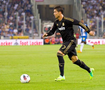 Fotobehang Ronaldo op het punt om te schieten