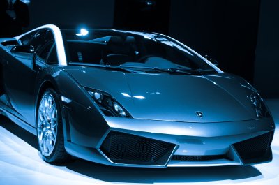 Fotobehang GUANGZHOU, CHINA - 26 november: Lamborghini Gallardo LP 560-4 Noctis sport auto op het display op de 9e China internationale automobiel tentoonstelling. op 26 november 2011 in Guangzhou China.