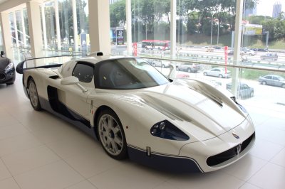 Fotobehang Maserati-raceauto bij Naza Italia