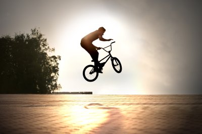 Fotobehang BMX-fiets met tiener